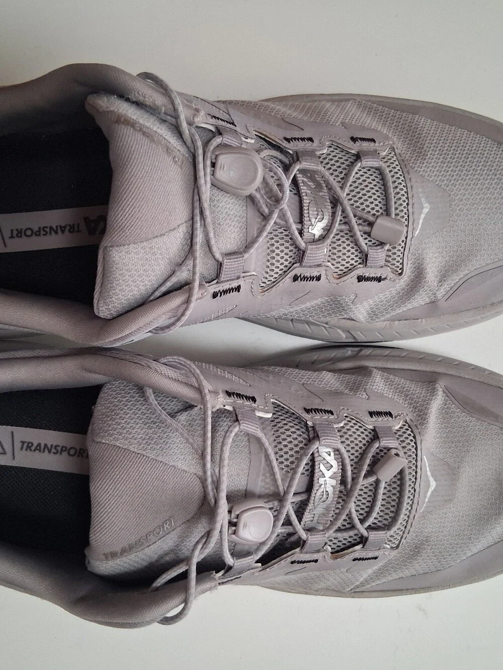 Hoka questions leave